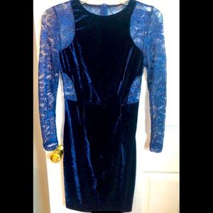 Stunning NAVY Mini Dress: Size XS/S